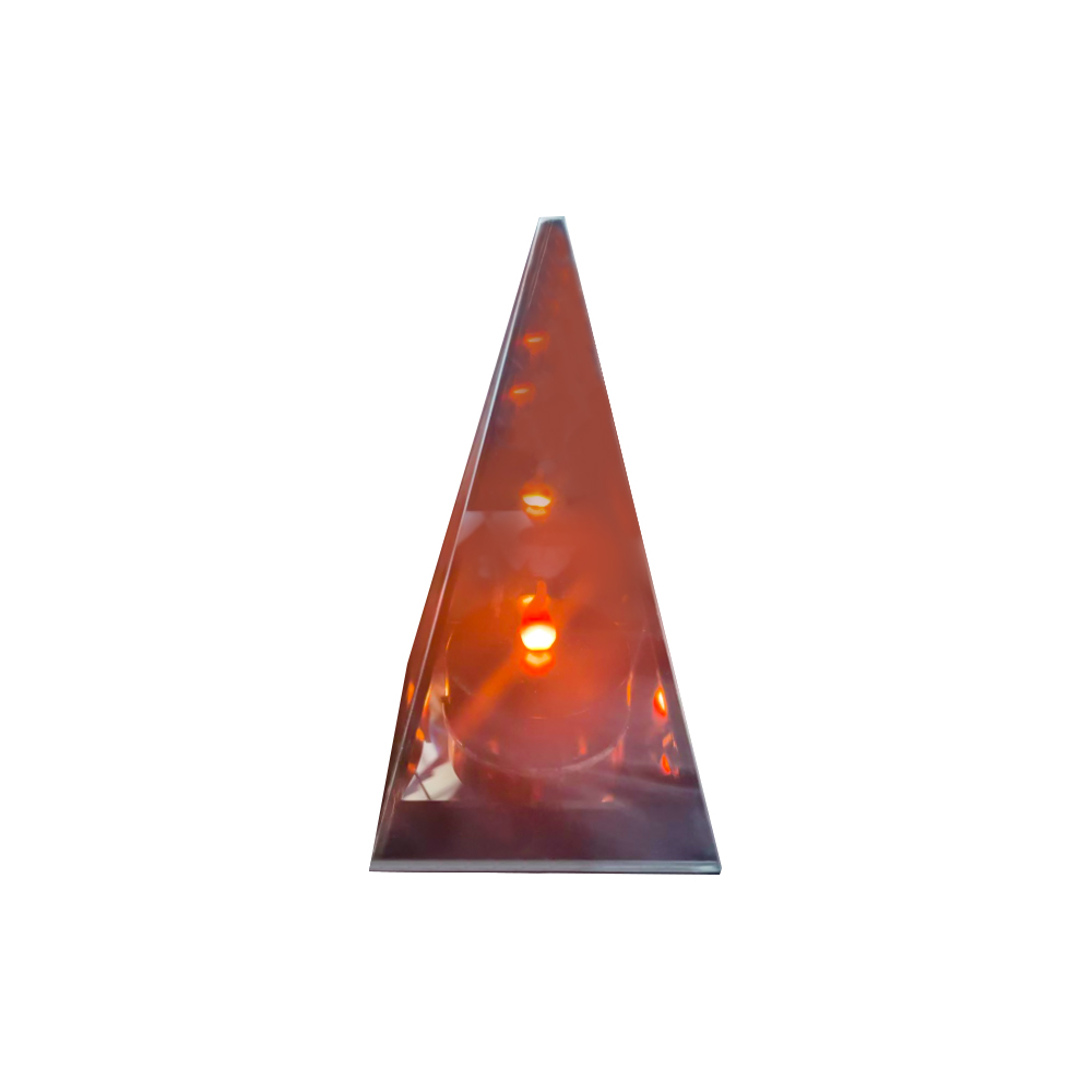 Kuinka usein LED -lasivalaisimet tulisi tarkistaa turvallisuuden tai kulumisen varalta?